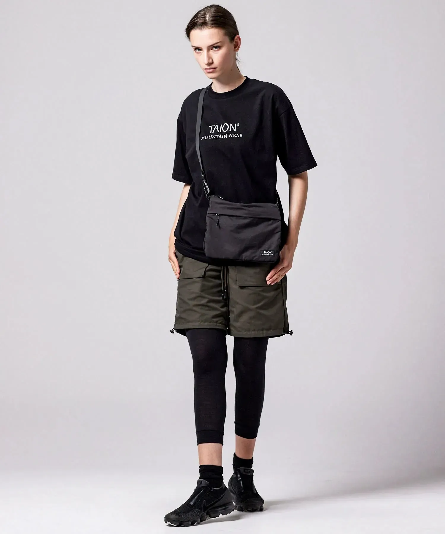 Non Down Mountain Sacoche Bag sold by Taion product image thumbnail 2