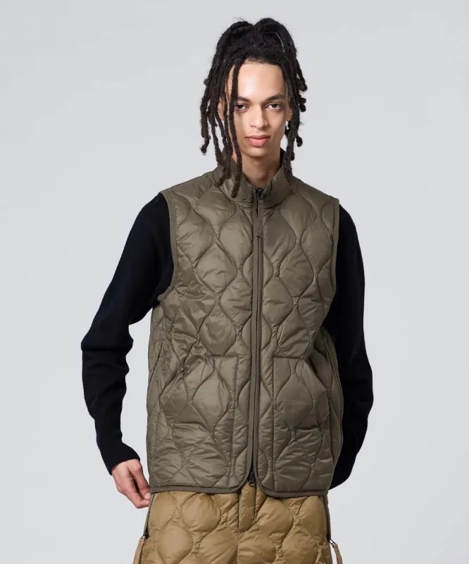 Unisex Military Hi-Neck W-Zip Down Vest (Soft Shell) made by Taion