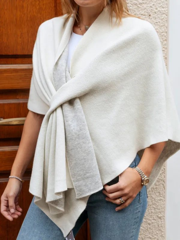 Poncho panna/grigio sold by Carro Positano