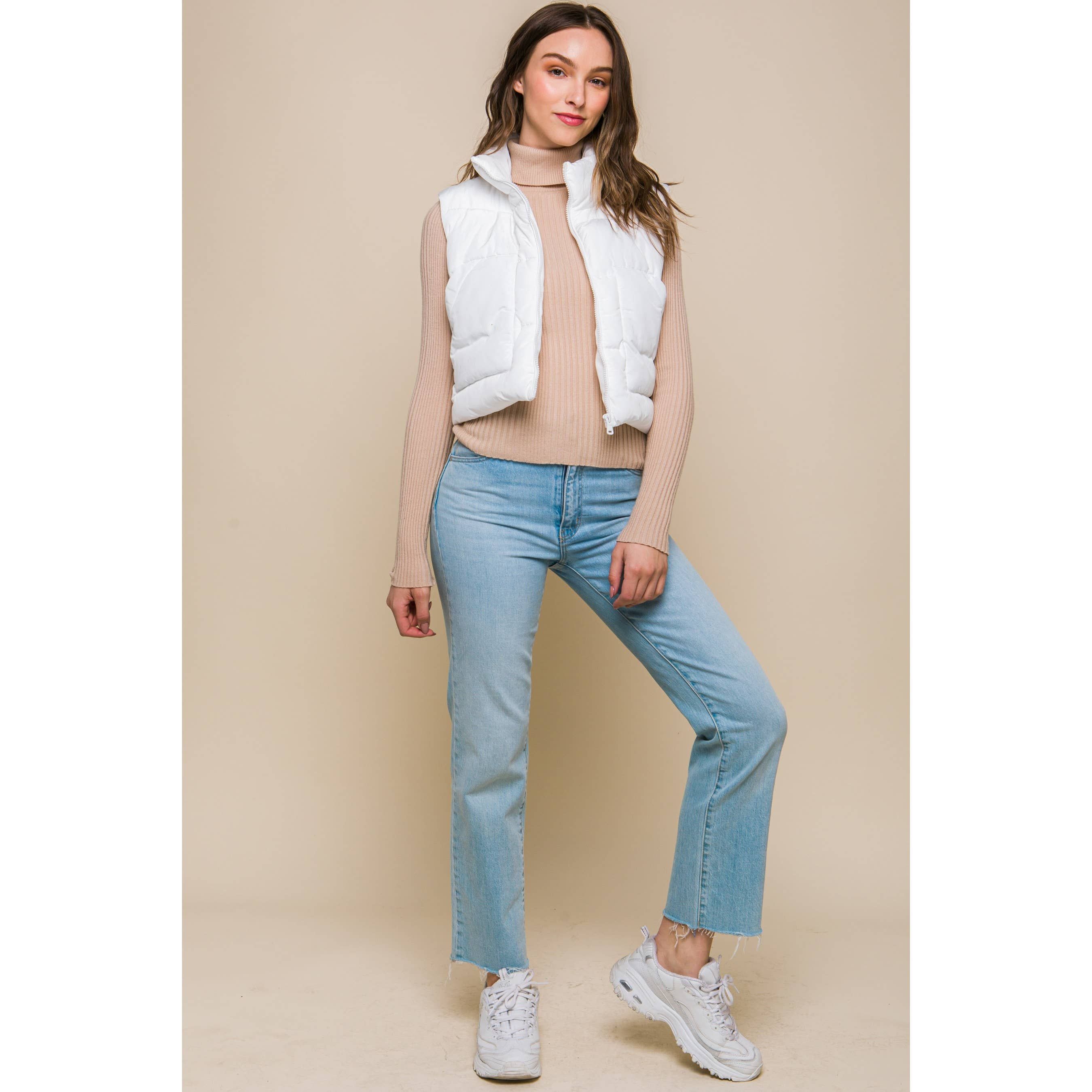 Black Puffer Vest With Pockets sold by The Dogwood Boutique product image thumbnail 2