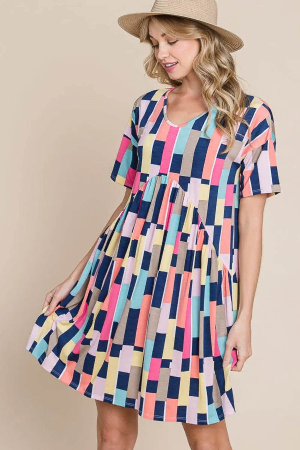 BOMBOM Ruched Color Block Short Sleeve Mini Dress sold by The Dogwood Boutique product image thumbnail 3