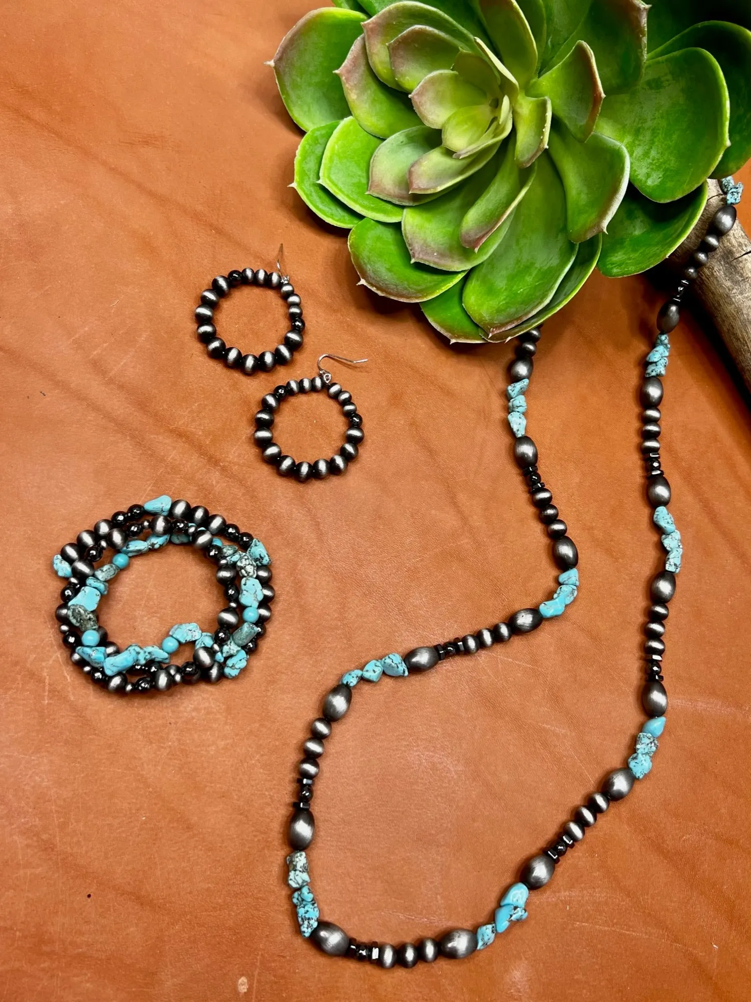 Dallas Necklace sold by The Dogwood Boutique product image thumbnail 2