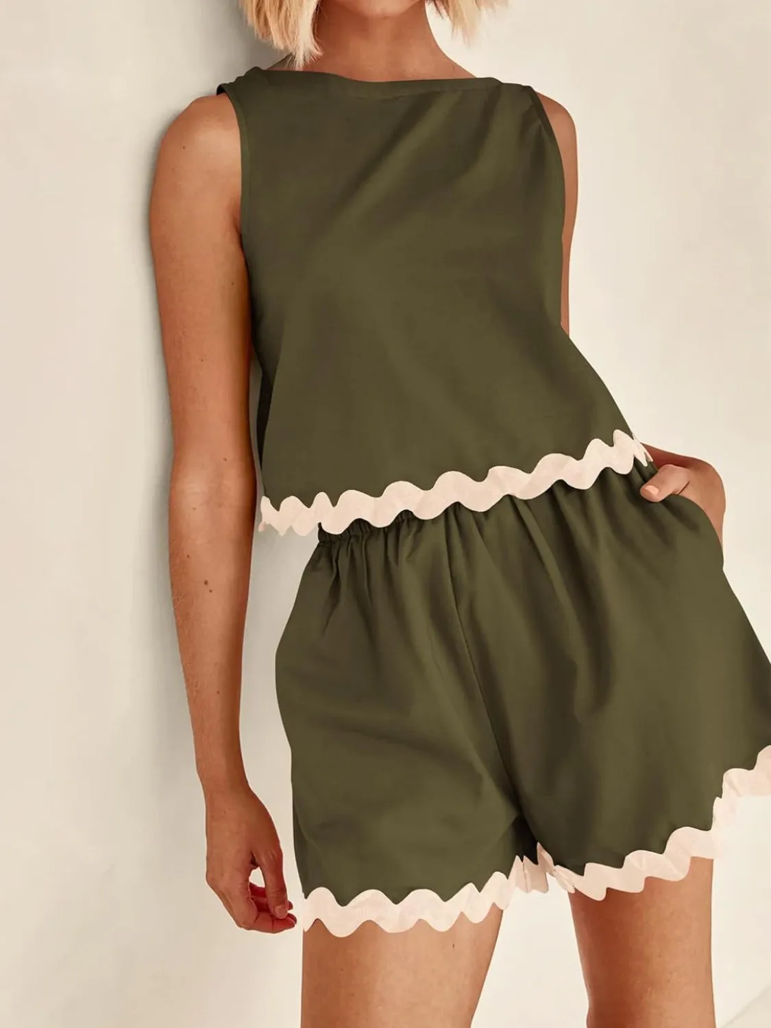 Contrast Trim Sleeveless Top and Shorts Set sold by The Dogwood Boutique product image thumbnail 3