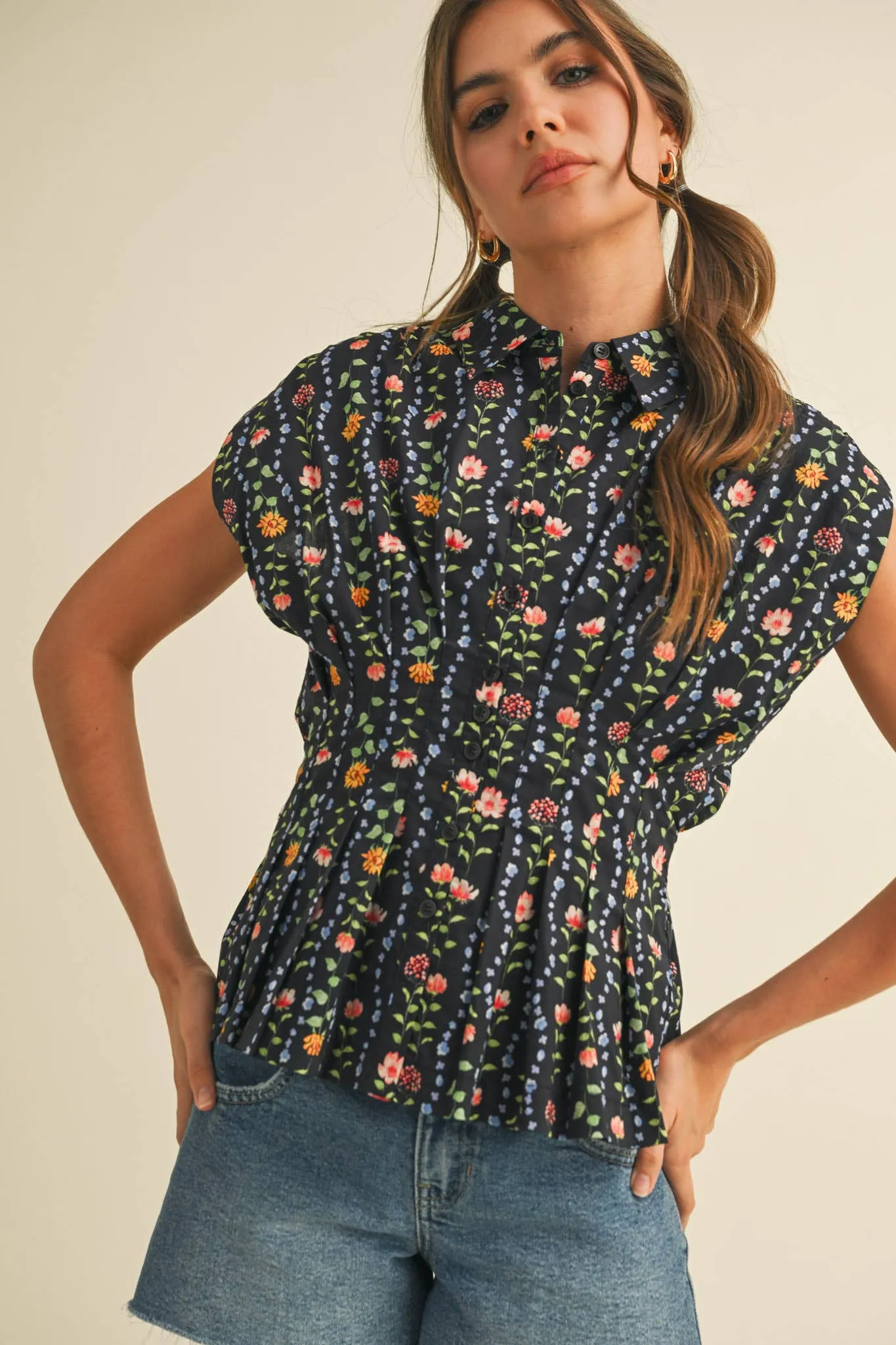 Black Button Down Pleated Waist Peplum Top sold by The Dogwood Boutique product image thumbnail 4