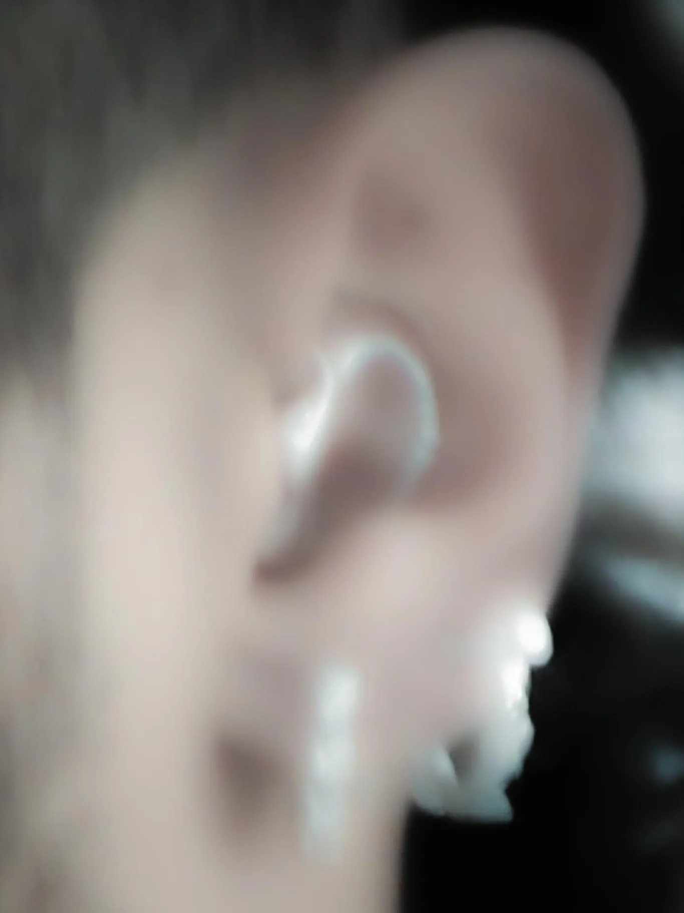 Pilot Earpiece sold by APOC product image thumbnail 3