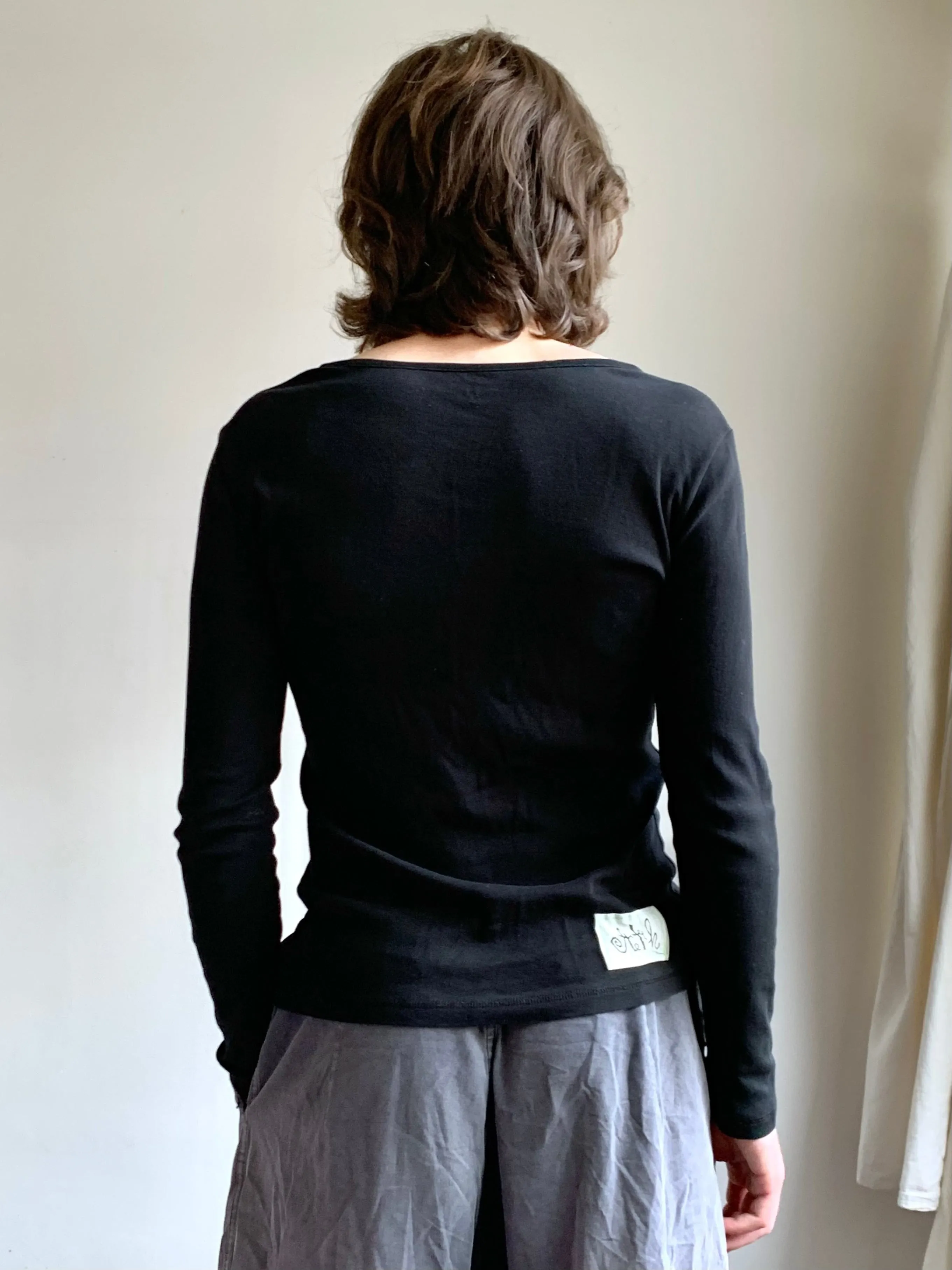 EROS TOP BLACK sold by APOC product image thumbnail 3