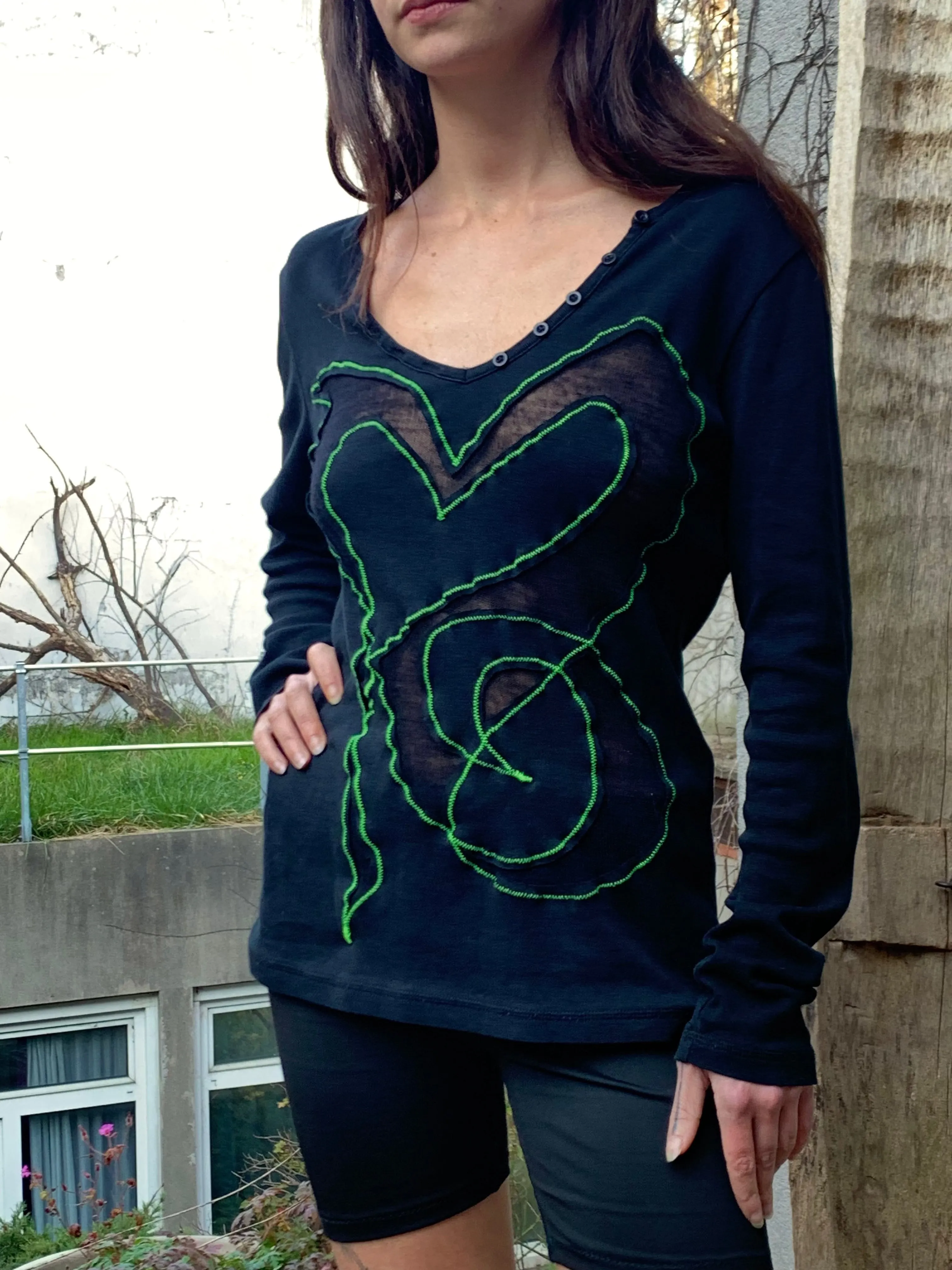 EROS TOP BLACK sold by APOC product image thumbnail 2