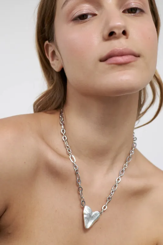 Collar Un Amor Maxi Plateado sold by Malai Swimwear