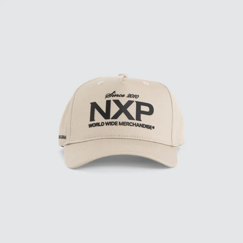 Preach Cap Silver Cloud made by Nena and Pasadena