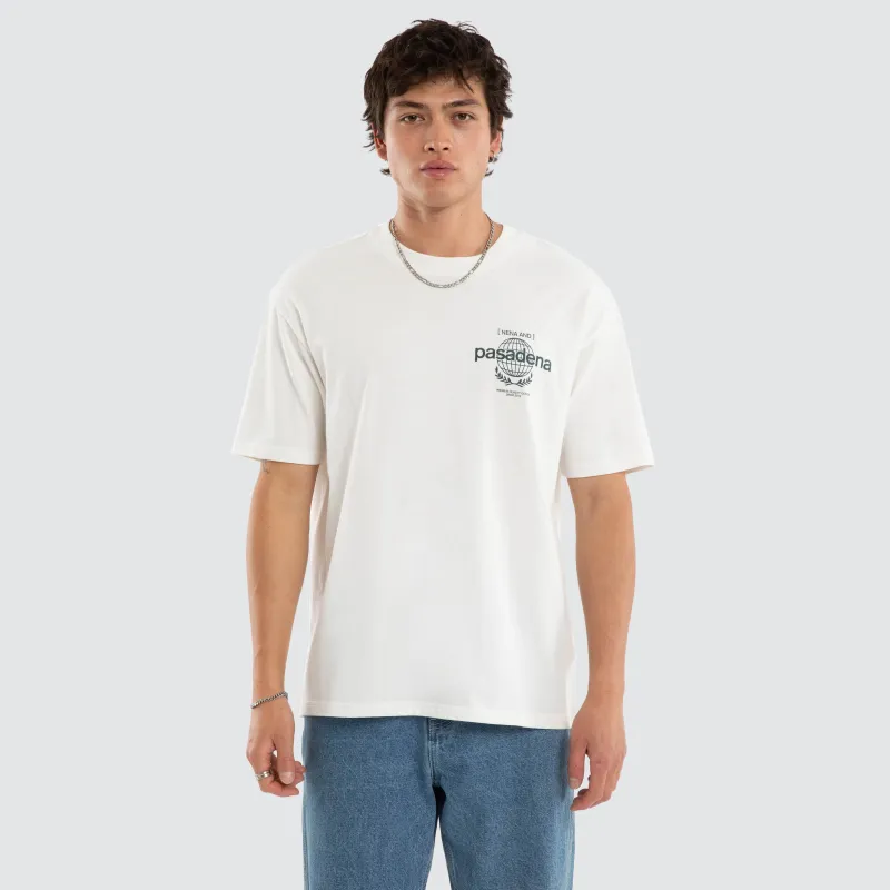 Dreams Box Fit Tee Natural White made by Nena and Pasadena