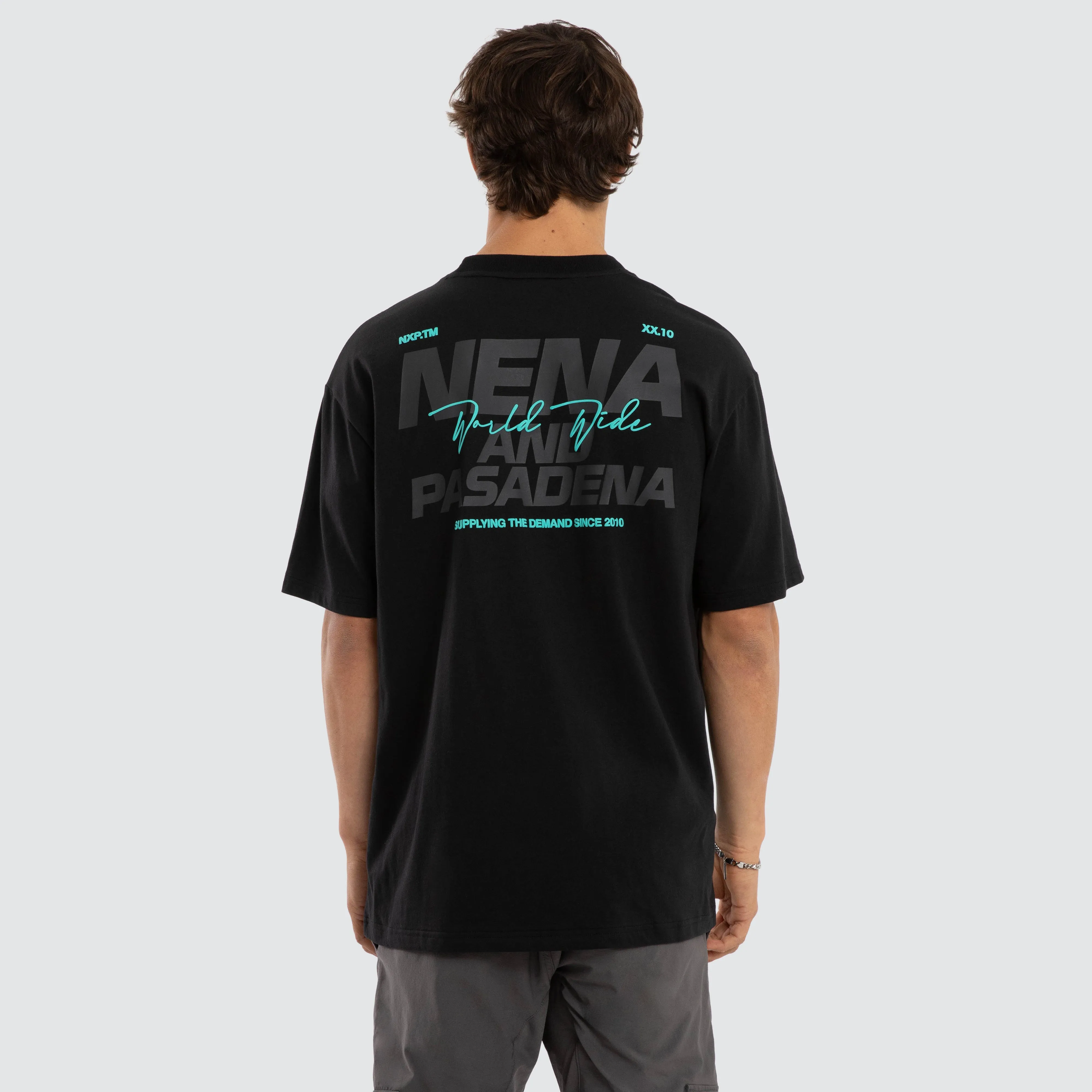 Hybrid Box Fit Tee Anthracite Black sold by Nena and Pasadena product image thumbnail 2
