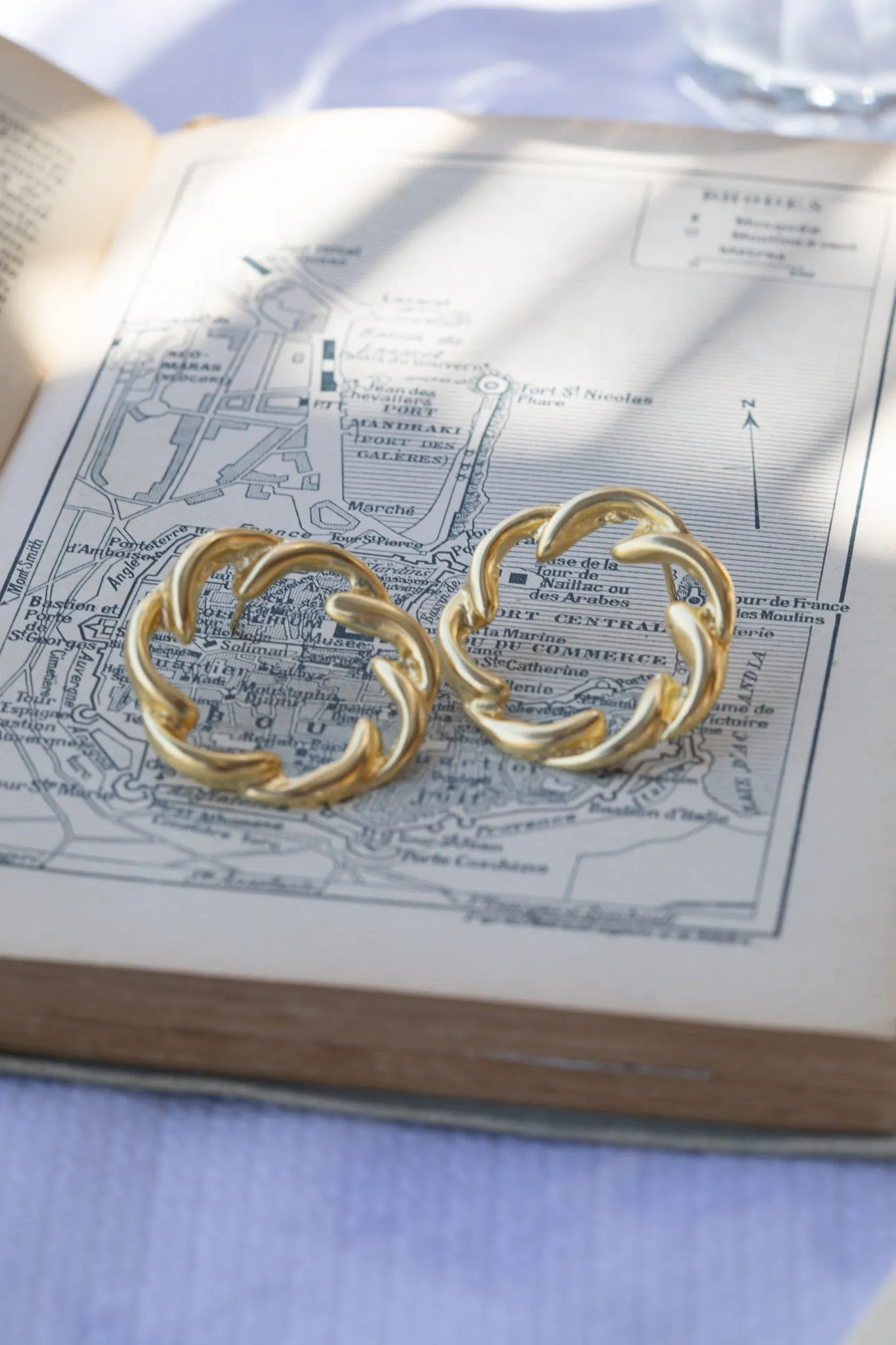 Gold Wreath Earrings sold by YSSO product image thumbnail 4