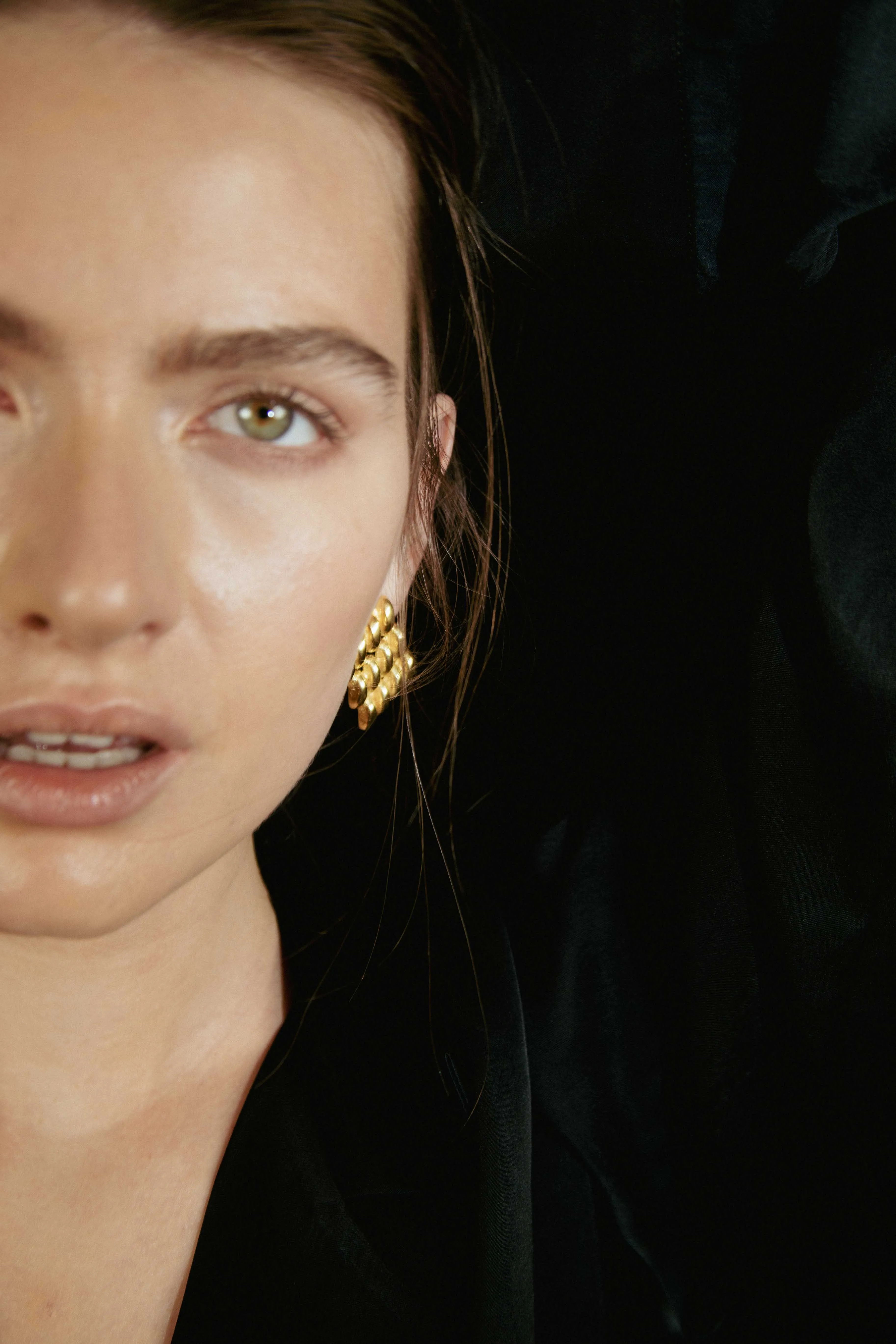 Chain Link Earrings sold by YSSO product image thumbnail 2