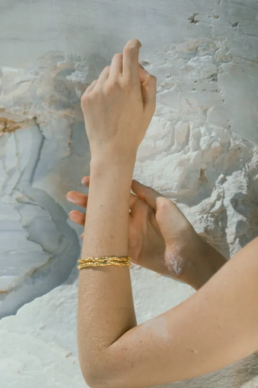 Riza Adjustable Bracelet sold by YSSO