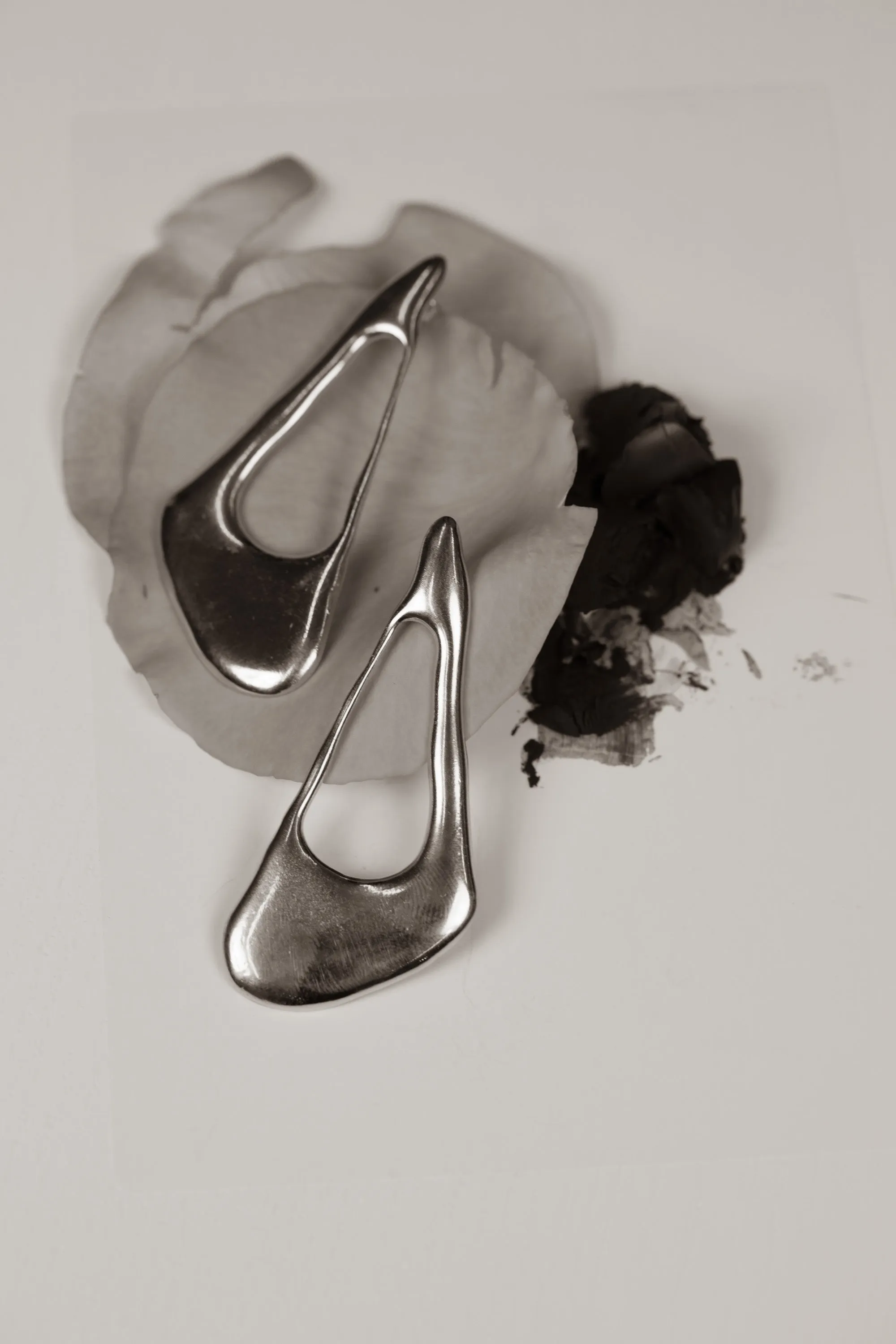 Droplet V.III Earrings sold by YSSO product image thumbnail 3