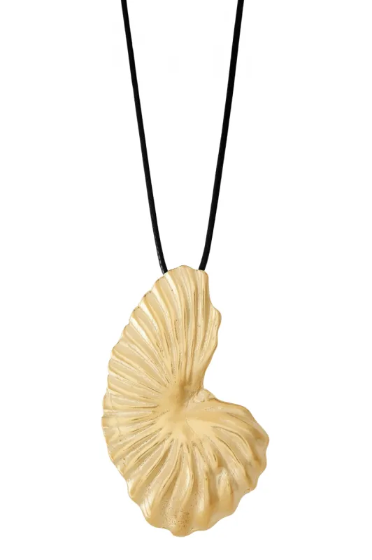 Birth Of Venus Cord Pendant sold by YSSO