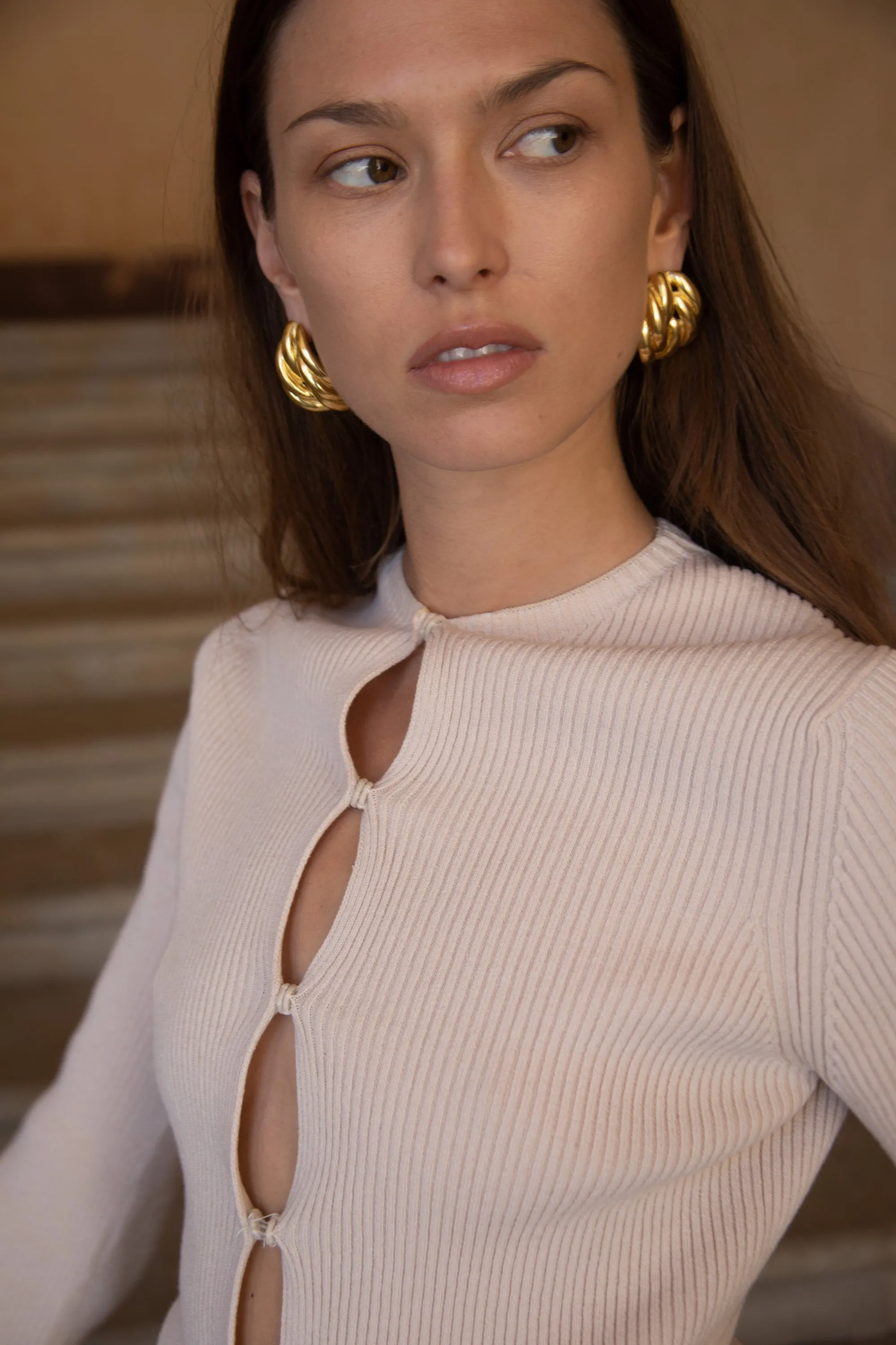 Clos Earrings sold by YSSO product image thumbnail 4