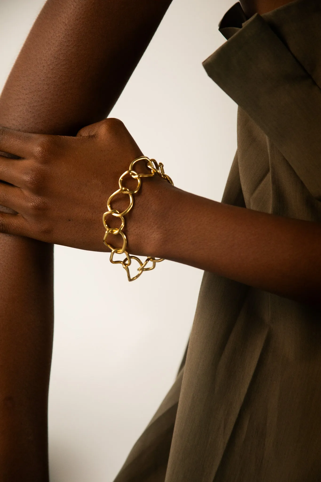 Cleos Single Chain Bracelet sold by YSSO product image thumbnail 4