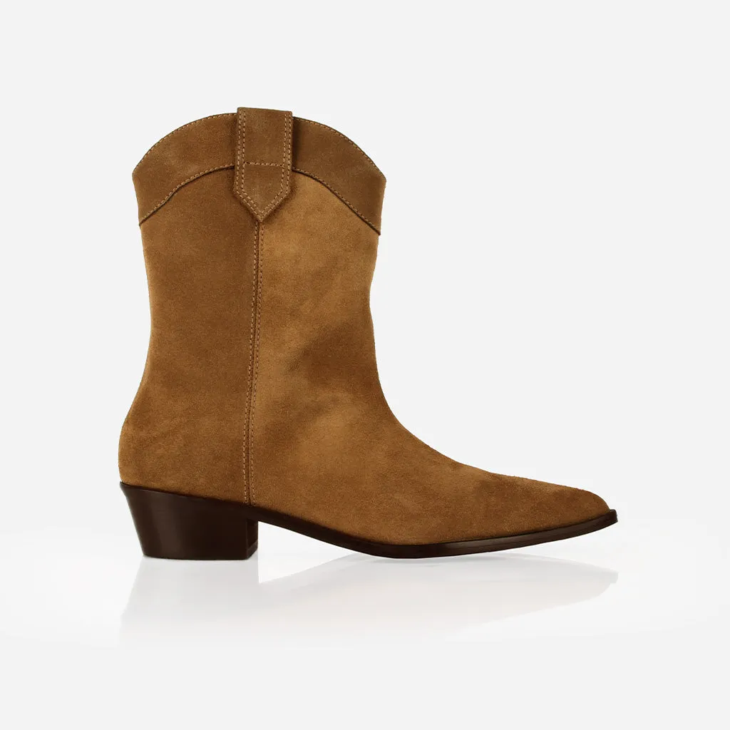 The West End Boot Palomino sold by Poppy Barley