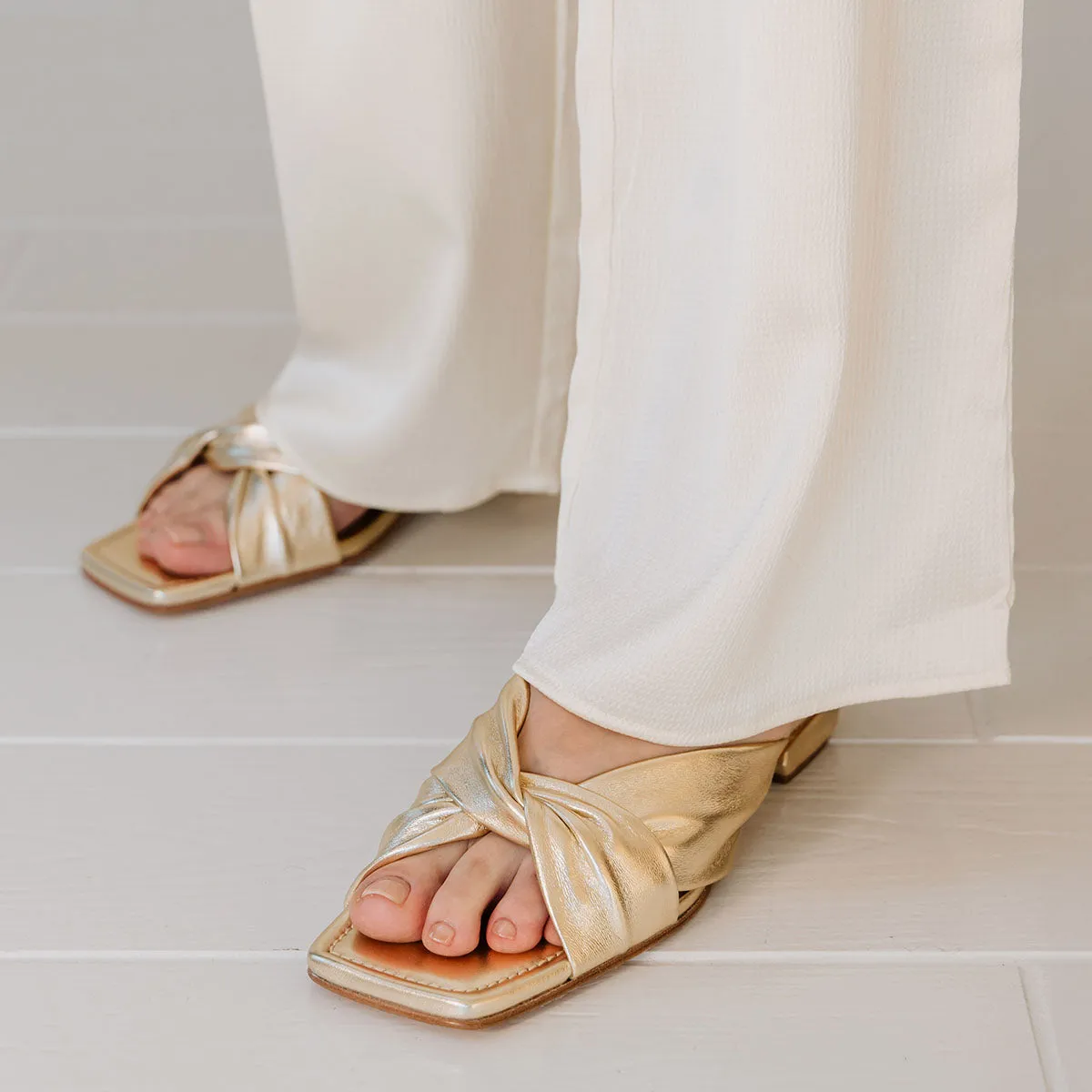 The Margot Slide Champagne sold by Poppy Barley product image thumbnail 2