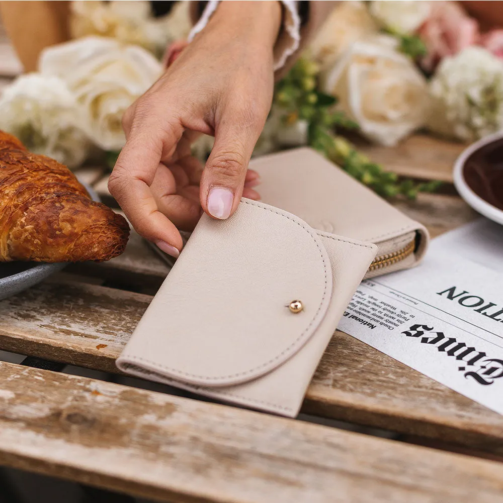 The Fraîche Cardholder Café au Lait sold by Poppy Barley product image thumbnail 2