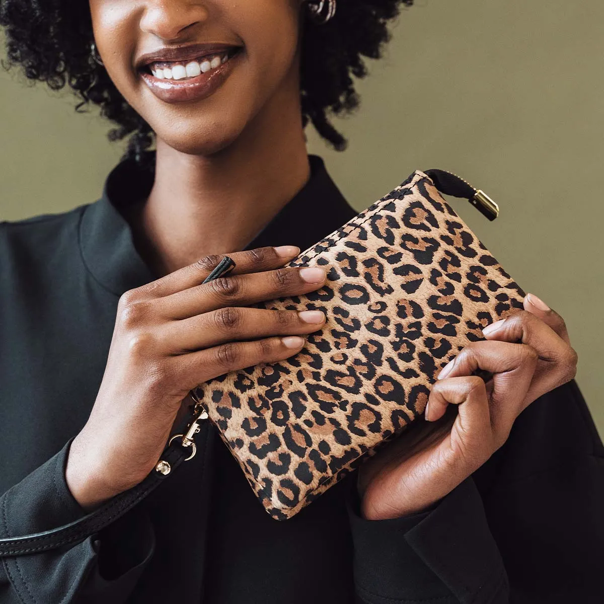 The 3-In-1 Wristlet Leopard sold by Poppy Barley product image thumbnail 2