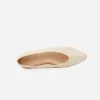 The Valencia Flat Oatmeal sold by Poppy Barley