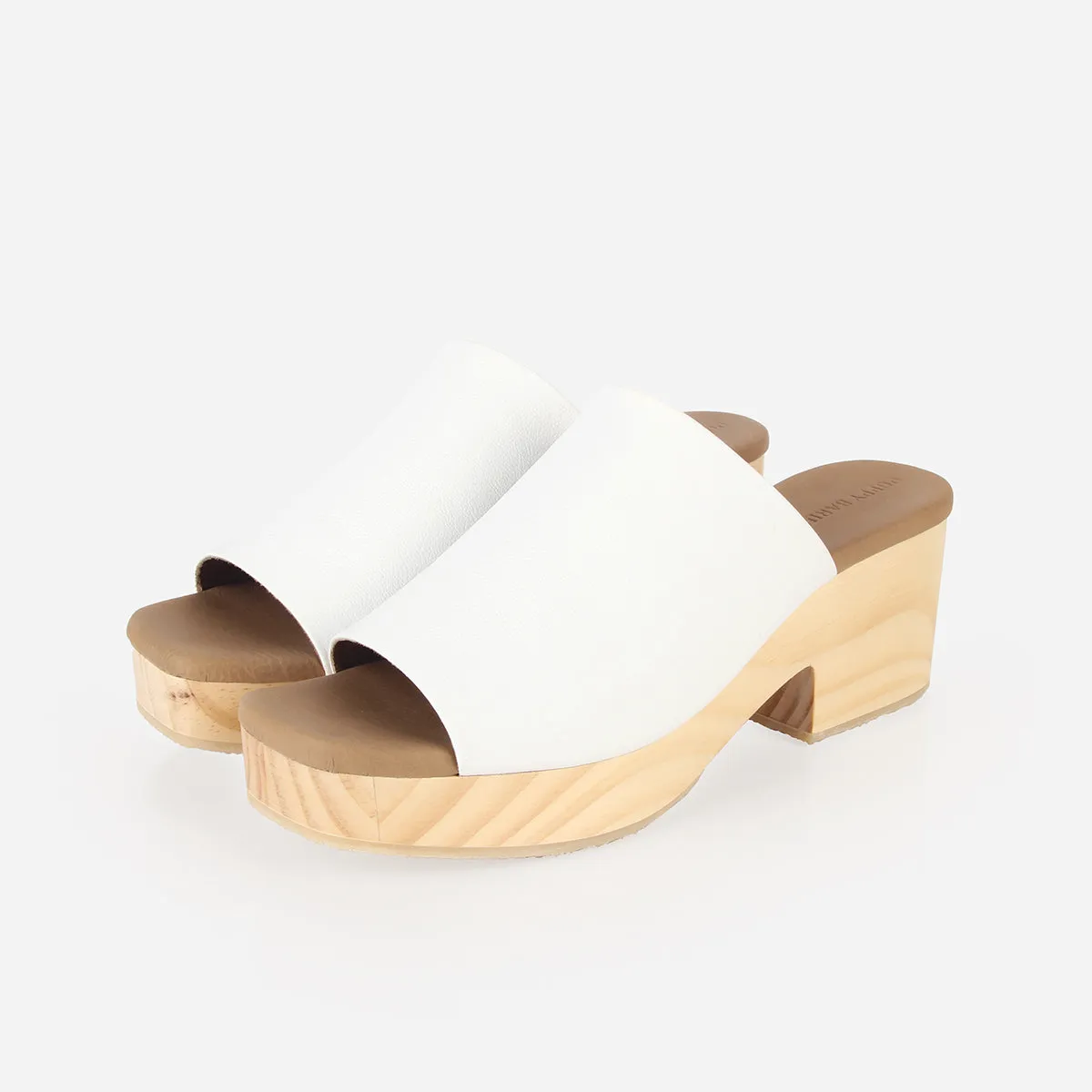 The Boardwalk Clog White sold by Poppy Barley product image thumbnail 4