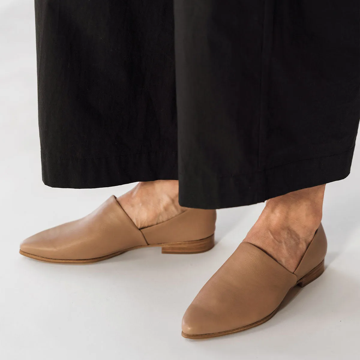 The Glove Fit Flat Biscotti sold by Poppy Barley product image thumbnail 5