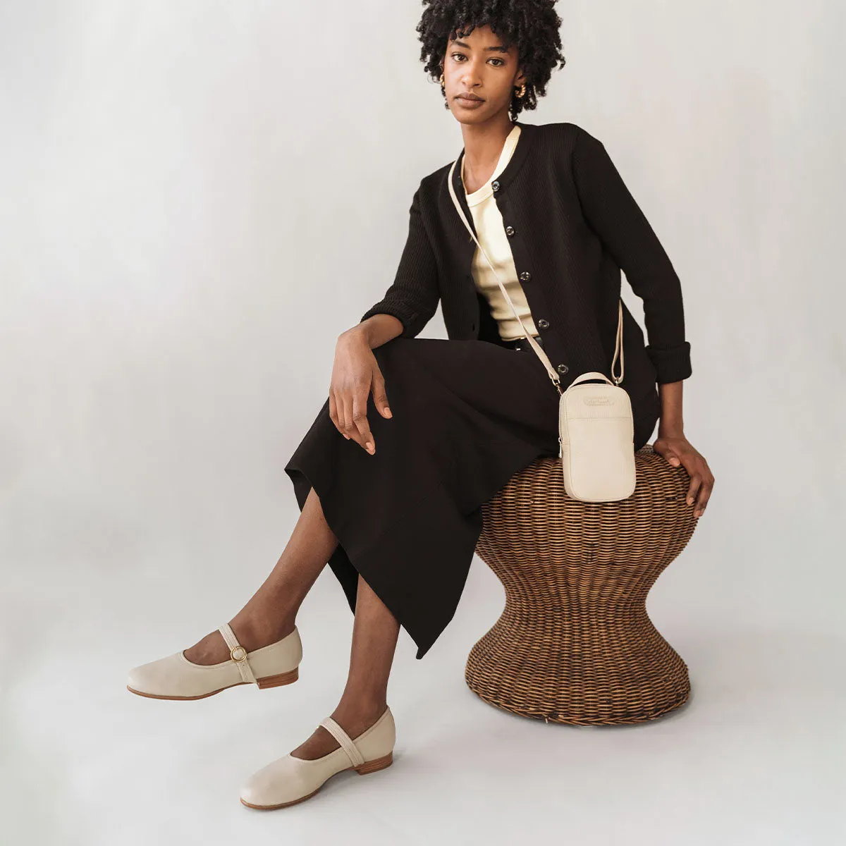 The Phone Bag Oatmeal sold by Poppy Barley product image thumbnail 4