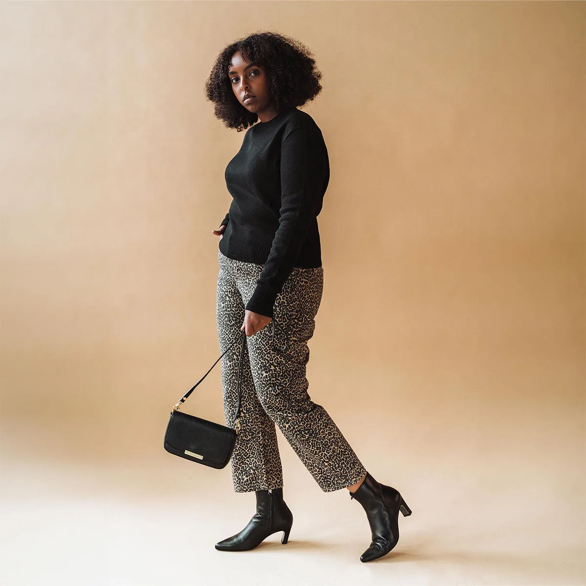 The Core Crewneck Black sold by Poppy Barley product image thumbnail 4