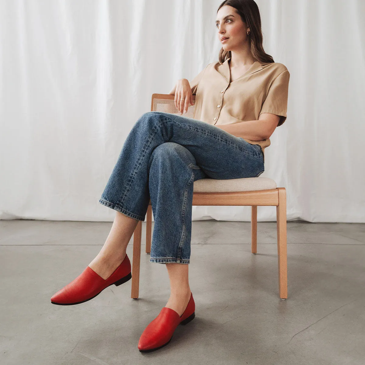 The Glove Fit Flat Racing Red sold by Poppy Barley product image thumbnail 2