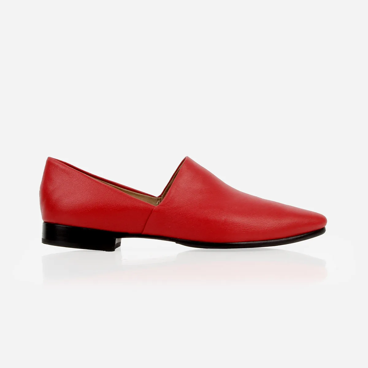 The Glove Fit Flat Racing Red sold by Poppy Barley