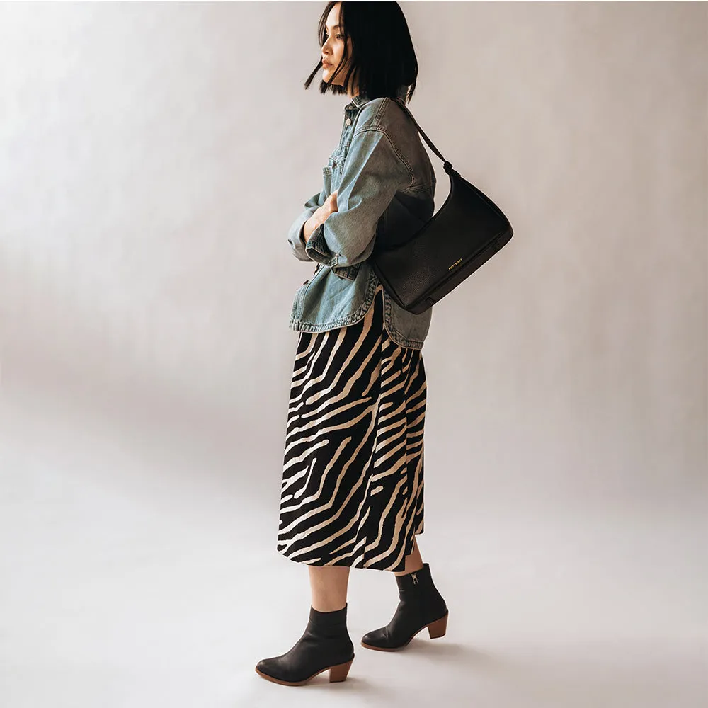 The Whyte Ave Boot Black sold by Poppy Barley product image thumbnail 5