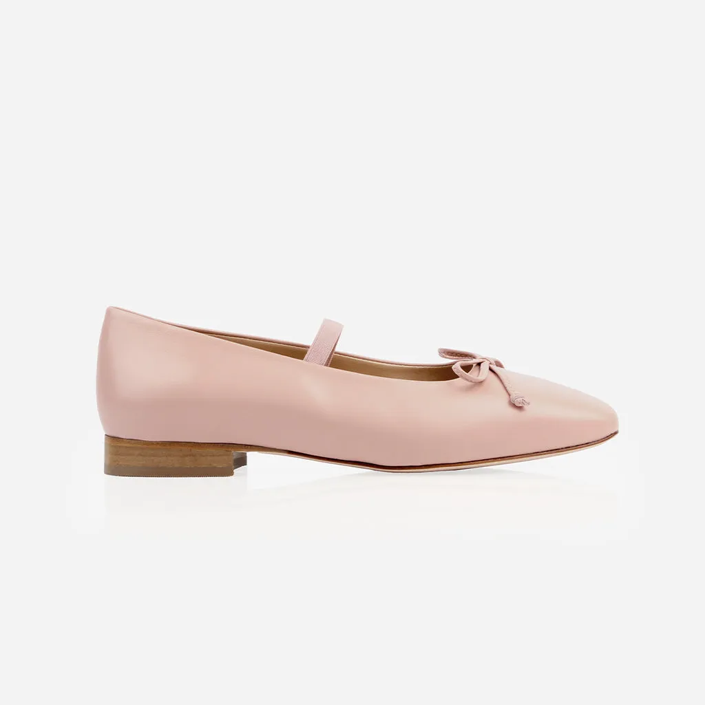 The Tendu Ballet Flat Pirouette sold by Poppy Barley