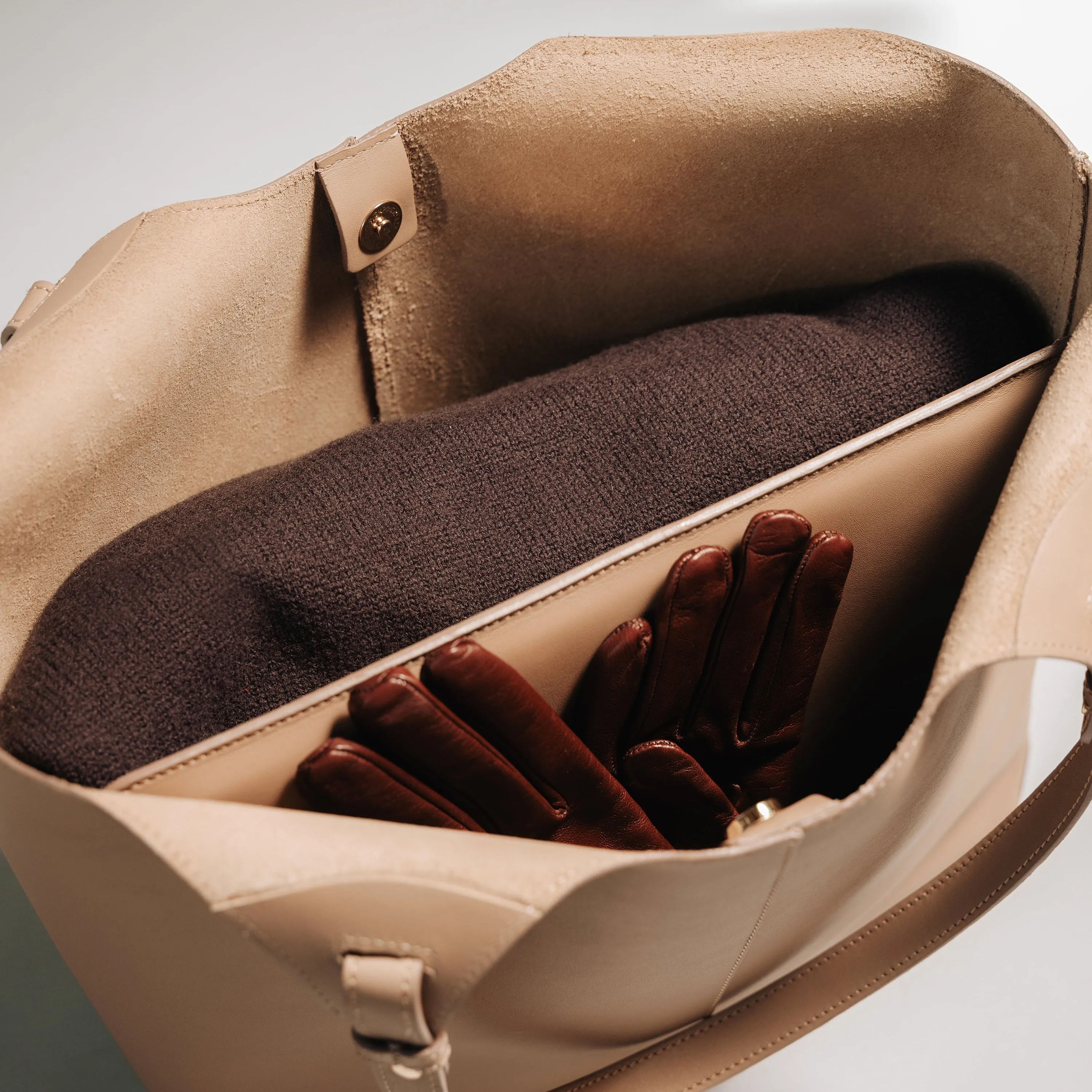 The Lisboa Tote Biscotti sold by Poppy Barley product image thumbnail 5