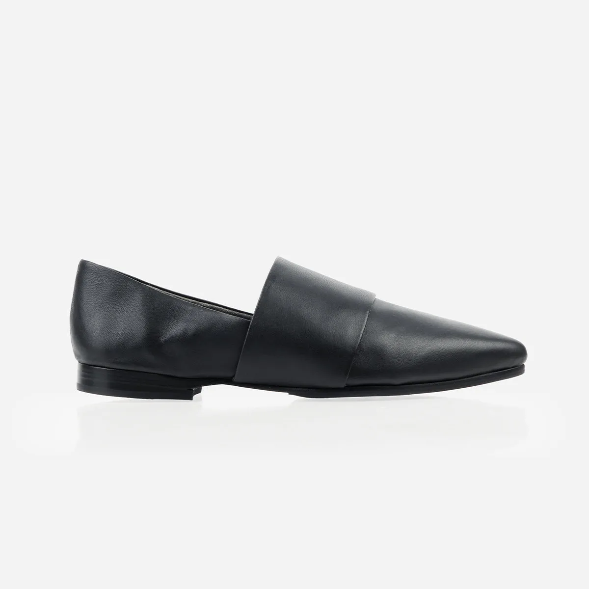 The Luxe Fit Flat Black sold by Poppy Barley product image thumbnail 4
