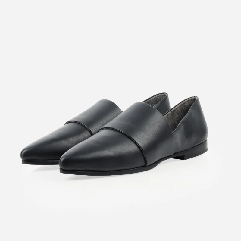 The Luxe Fit Flat Black sold by Poppy Barley