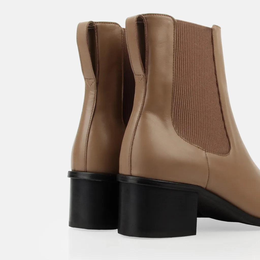 The Quinn Chelsea Boot Tundra Taupe sold by Poppy Barley product image thumbnail 4