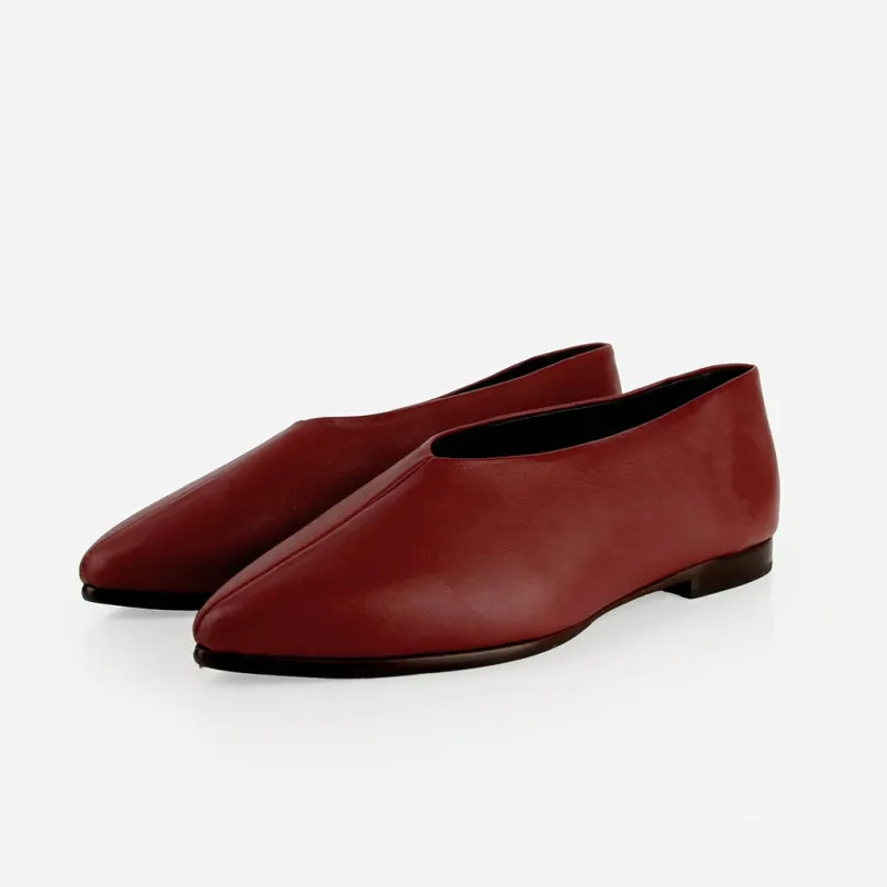 The Atelier Flat Resort Red sold by Poppy Barley