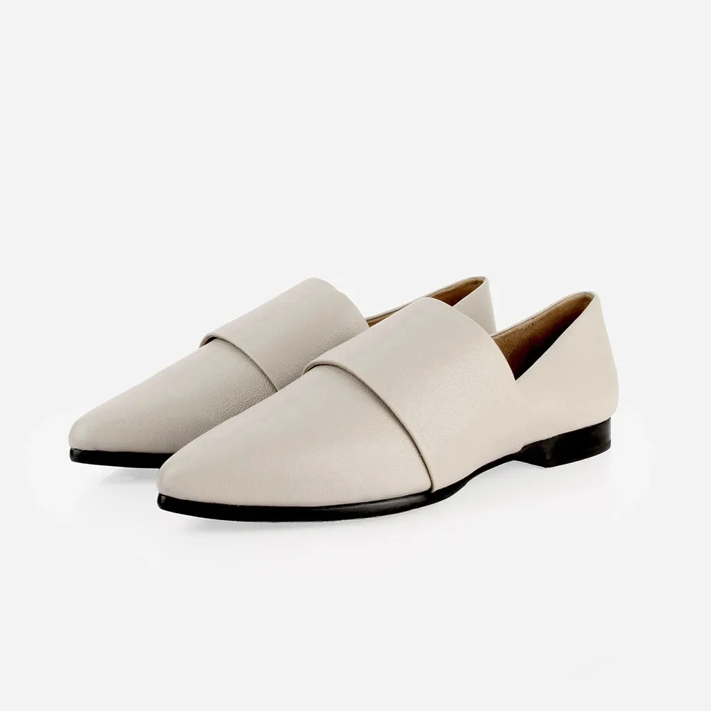 The Luxe Fit Flat Stone sold by Poppy Barley