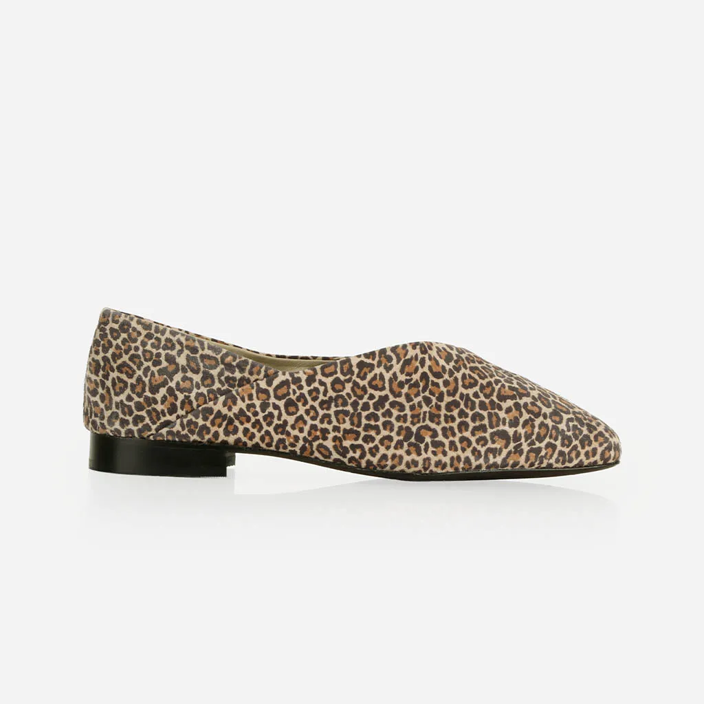 The Marché Flat Micro Leopard sold by Poppy Barley product image thumbnail 4