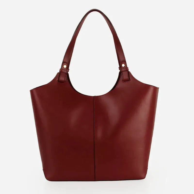 The Lisboa Tote Resort Red made by Poppy Barley
