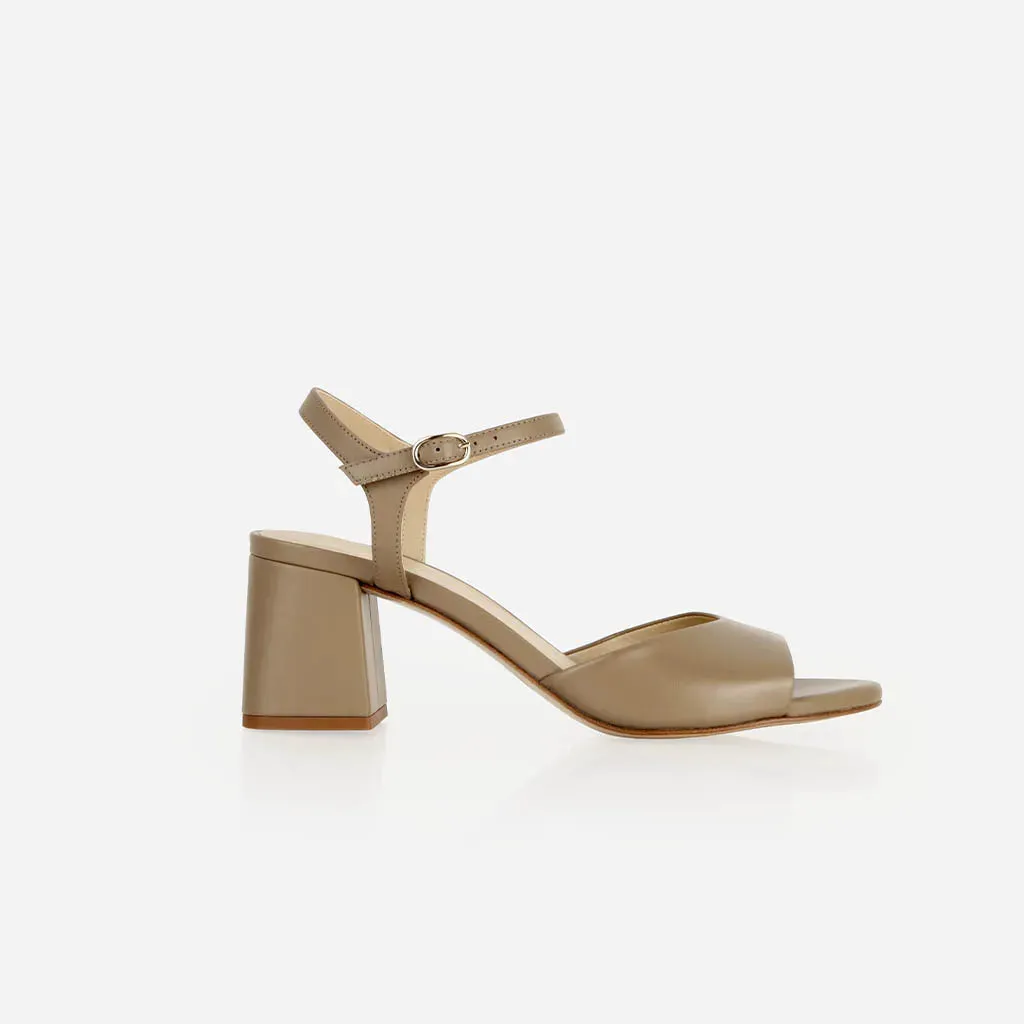 The Mila Heeled Sandal Halva sold by Poppy Barley product image thumbnail 4