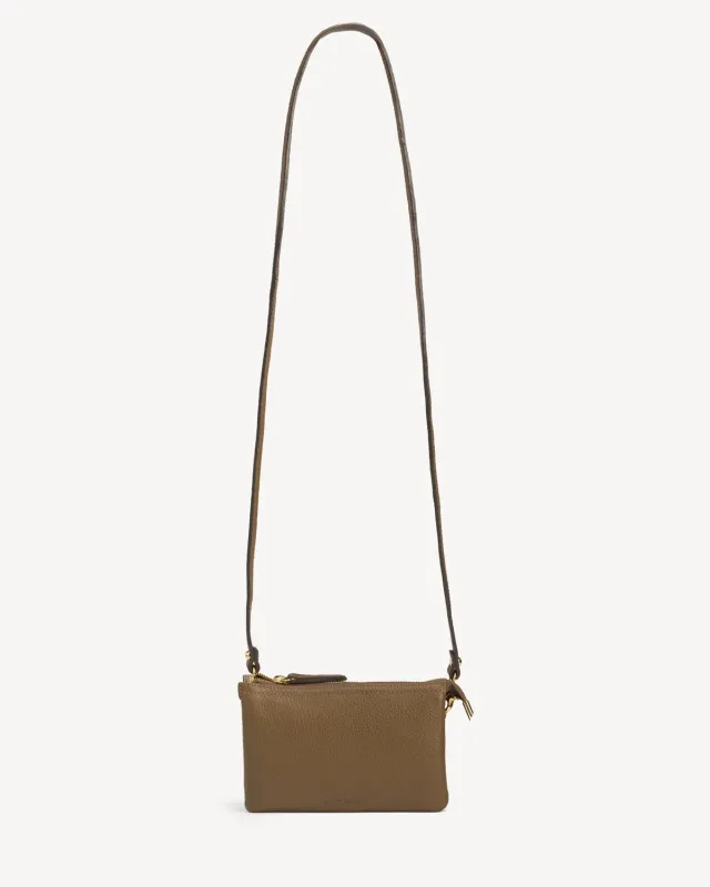 The 3-in-1 Wristlet Tapenade made by Poppy Barley