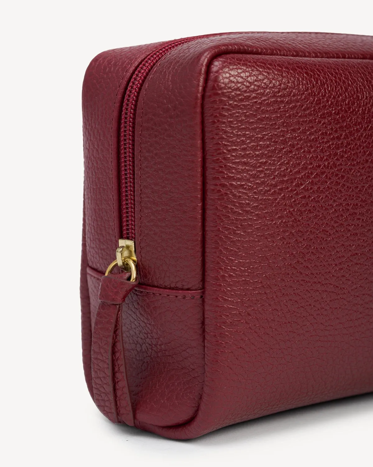 The Method Pouch Medium Resort Red sold by Poppy Barley product image thumbnail 3