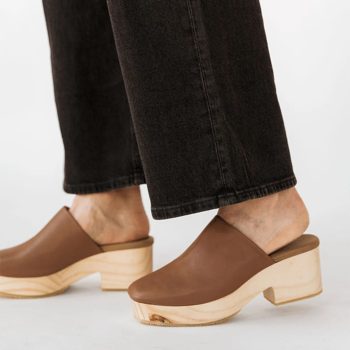 The West Coast Clog Praline sold by Poppy Barley product image thumbnail 4