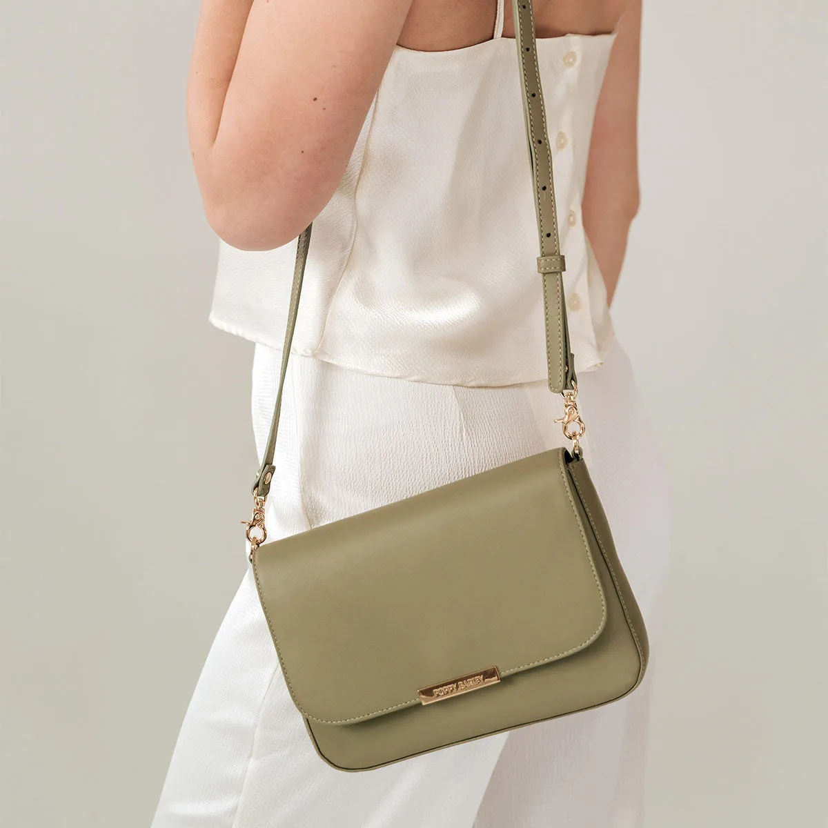 The Medium Day to Night Bag Matcha sold by Poppy Barley product image thumbnail 5