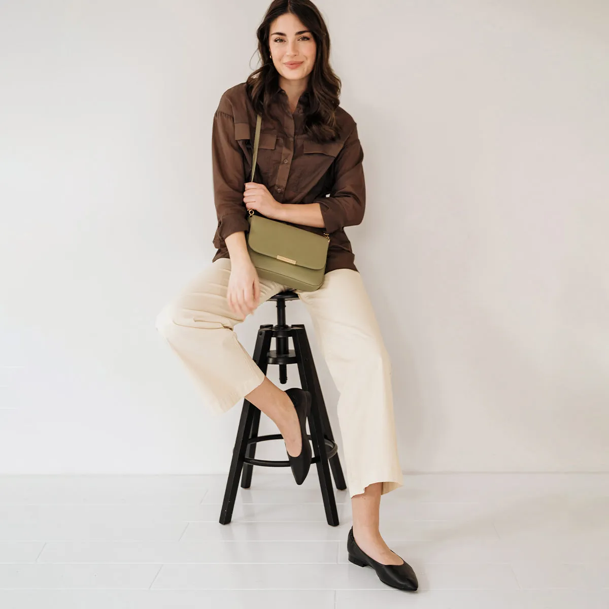 The Medium Day to Night Bag Matcha sold by Poppy Barley product image thumbnail 2