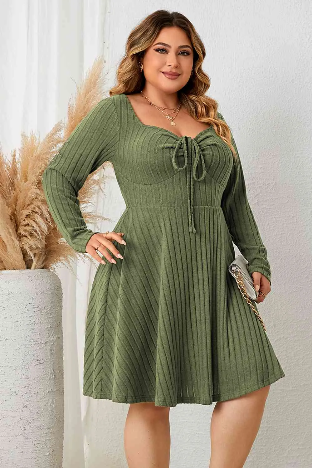 Honey Plus Size Sweetheart Neck Long Sleeve Ribbed Dress sold by The Barefoot Brunette Boutique product image thumbnail 4